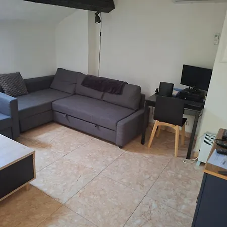 Apartman Type 2 Au Coeur De Marseille Le Brusc